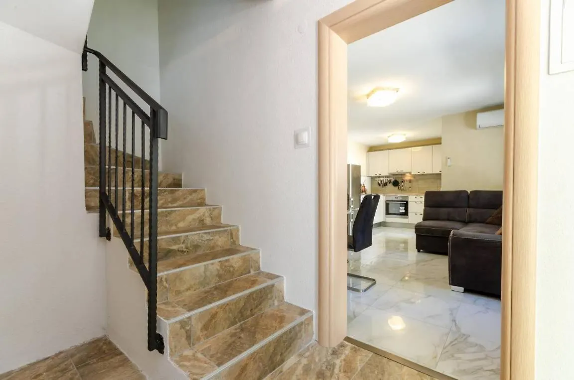 Villa Novisol Bribir  Holiday home Bribir (Primorje-Gorski Kotar)
