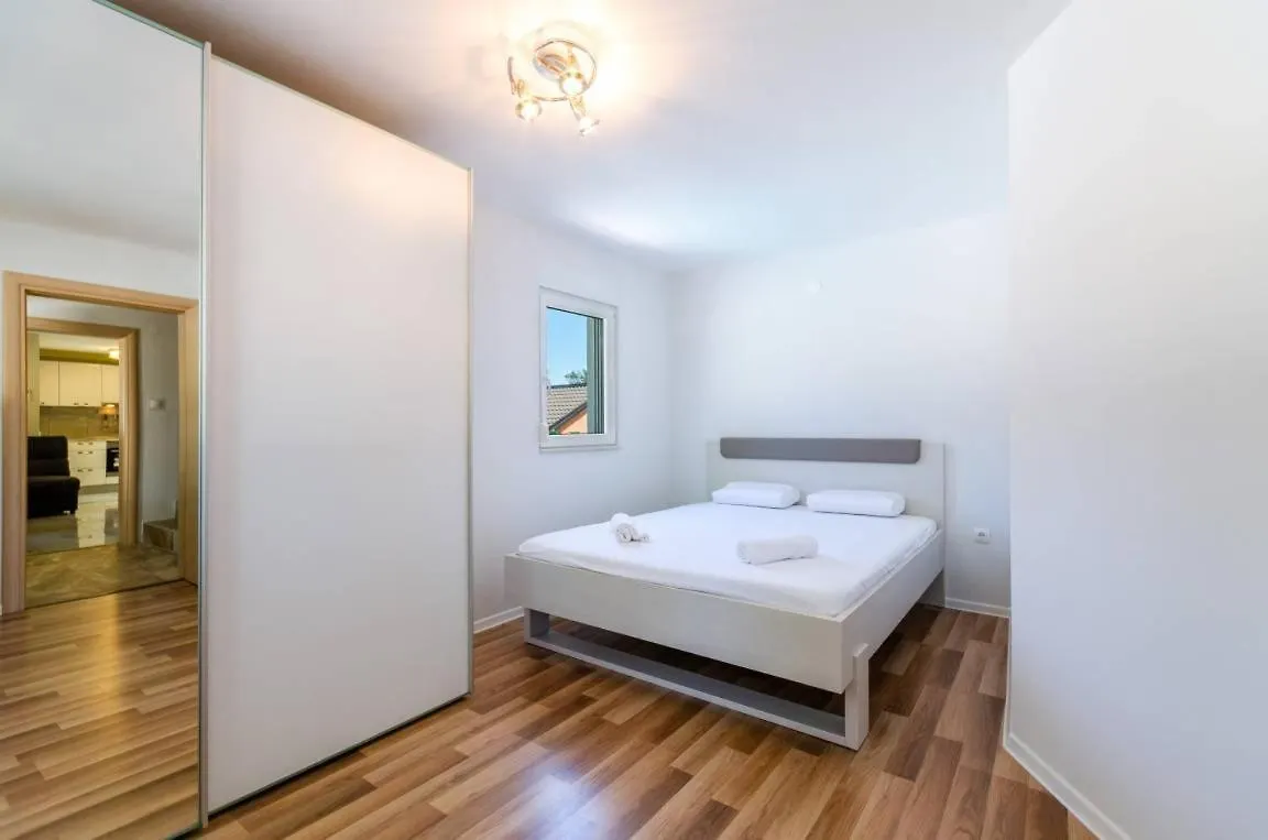 Σπίτι διακοπών Villa Novisol Bribir